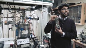 «Чудо металл»: ученые говорят, что они создали заветный металлический водород, который позволит сделать революционный прорыв в науке